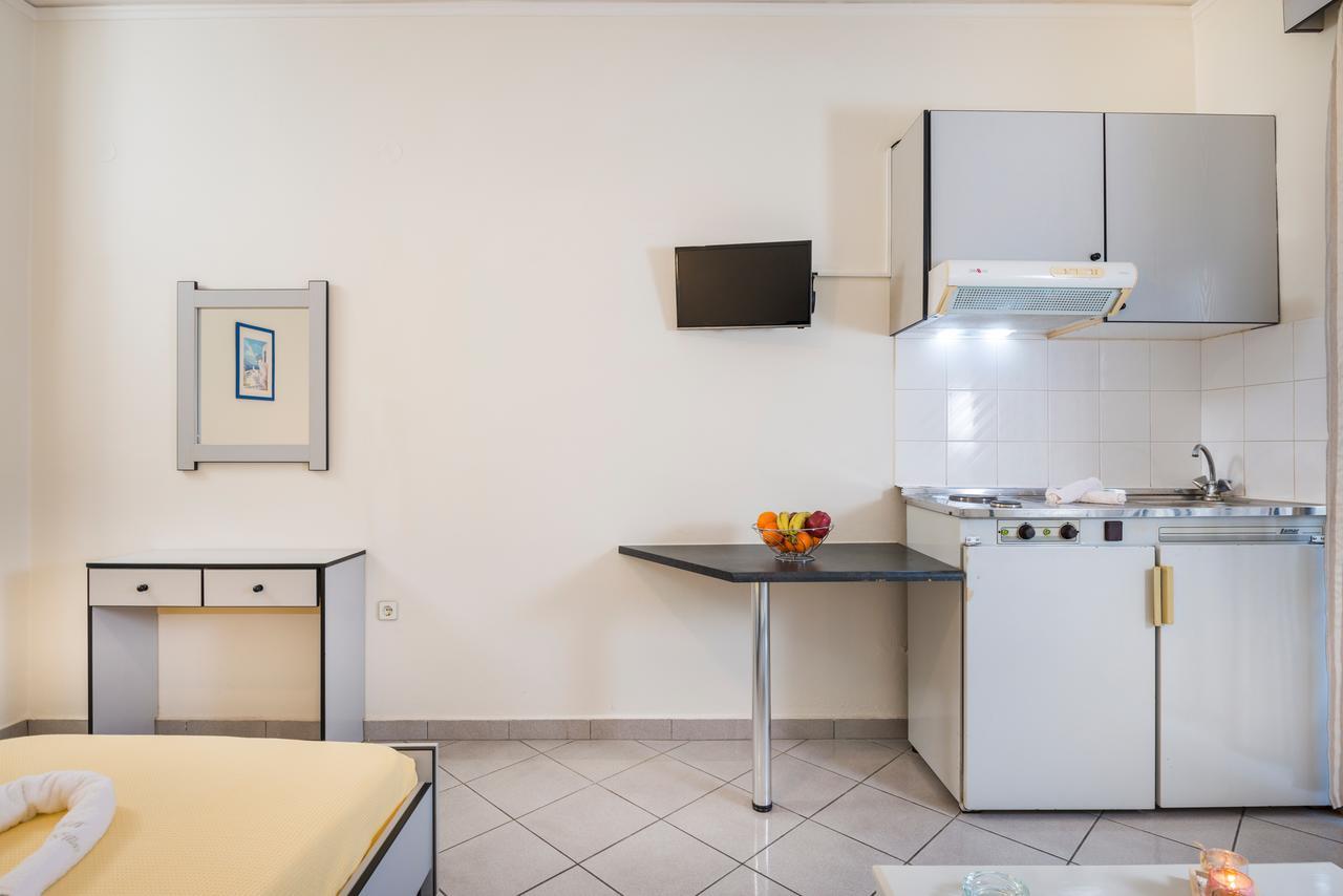 Athina Studio Platanés Екстериор снимка